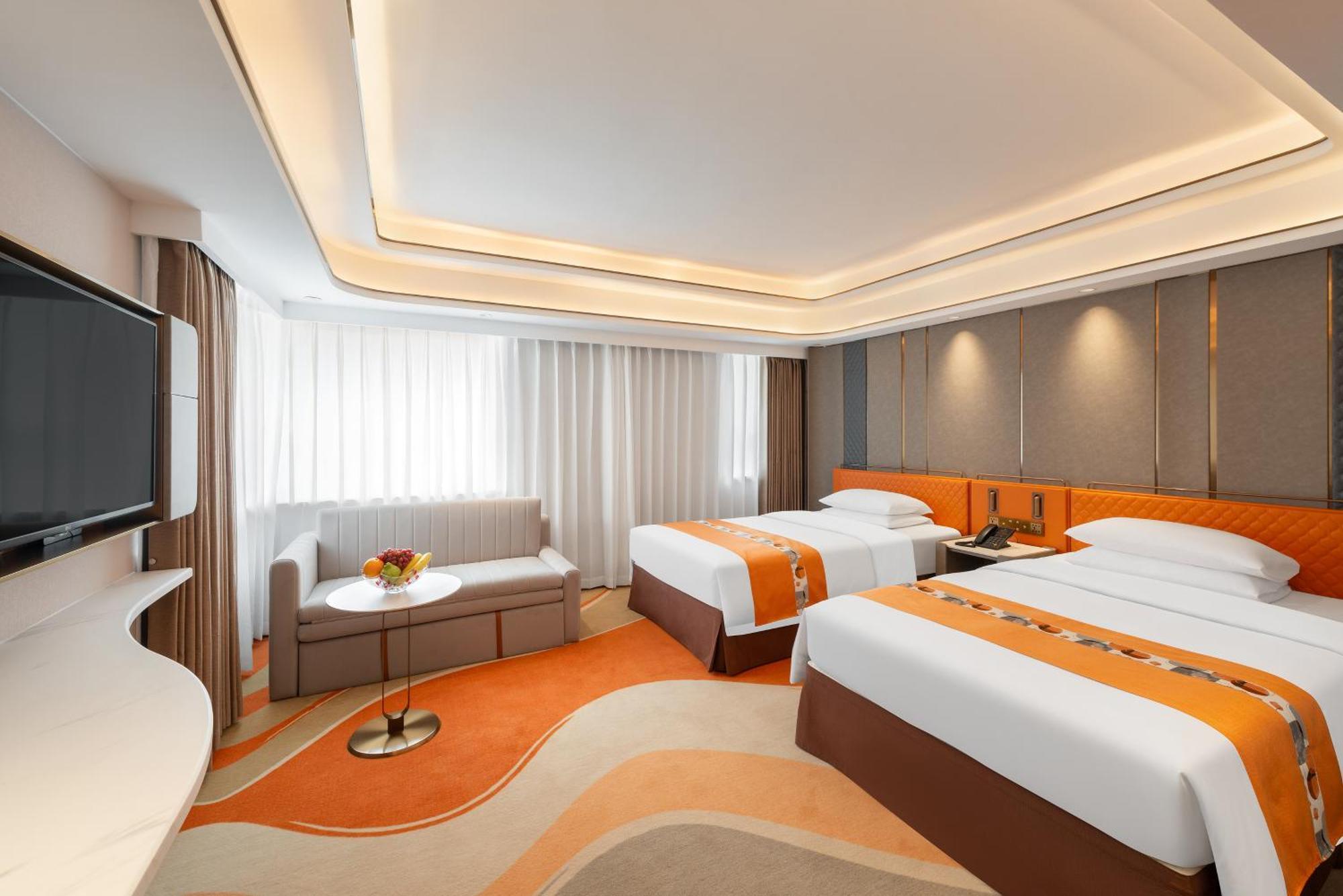 Hotel Beverly Plaza Макао Екстериор снимка